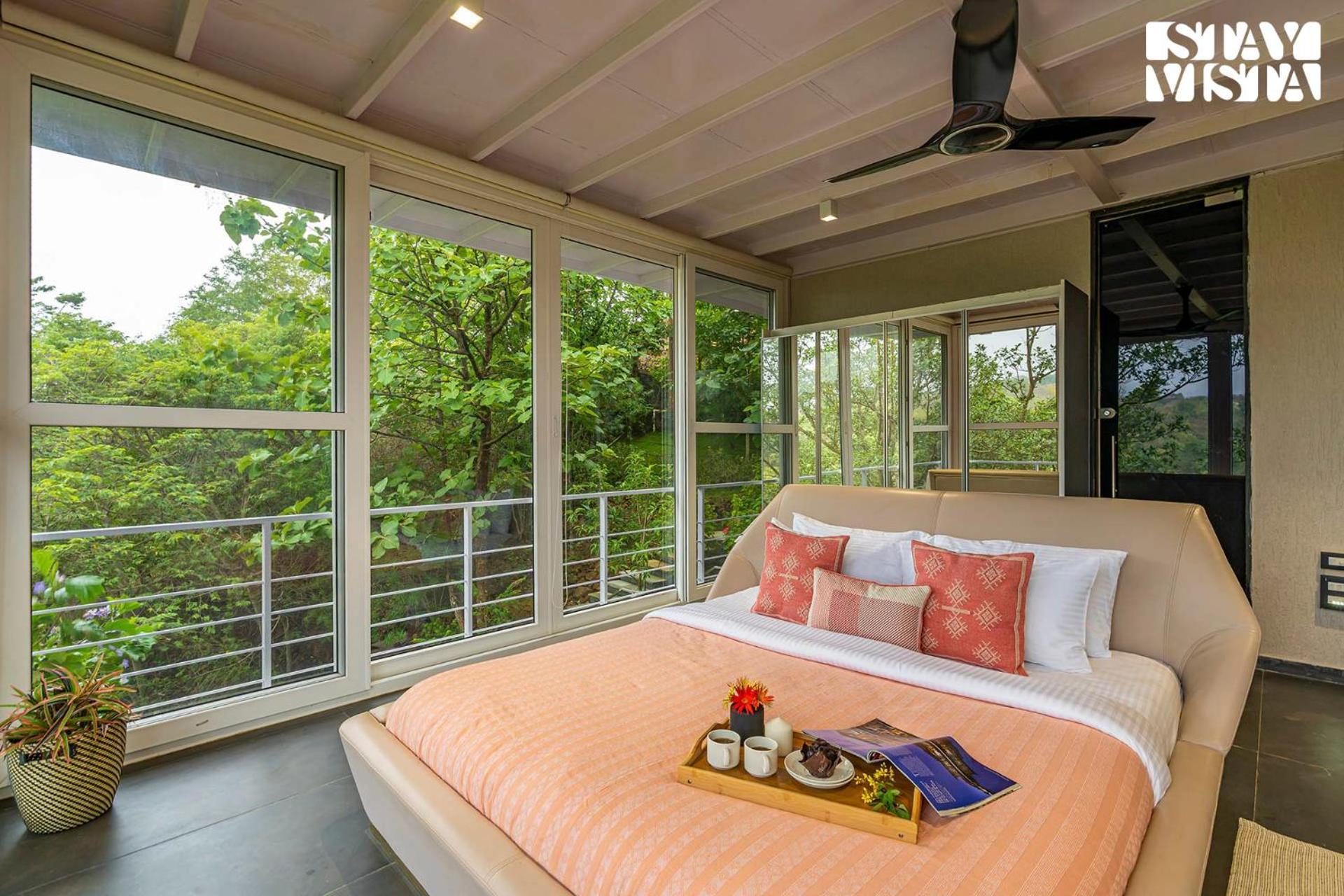 The Glasscape By Stayvista - Hillside Getaway With Pool And Indoor Games นาสิก ภายนอก รูปภาพ